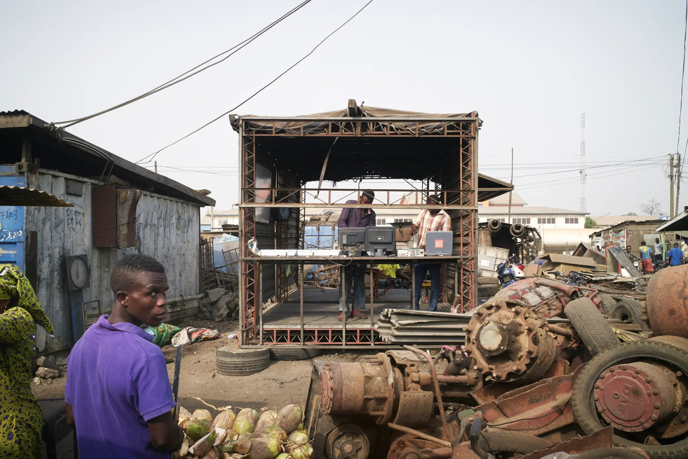 Agbogbloshie Makerspace Platform — Spacecraft in Accra, Ghana, by DK Osseo-Asare and Yasmine Abbas, Low Design Office, Photography Julien Lanoo