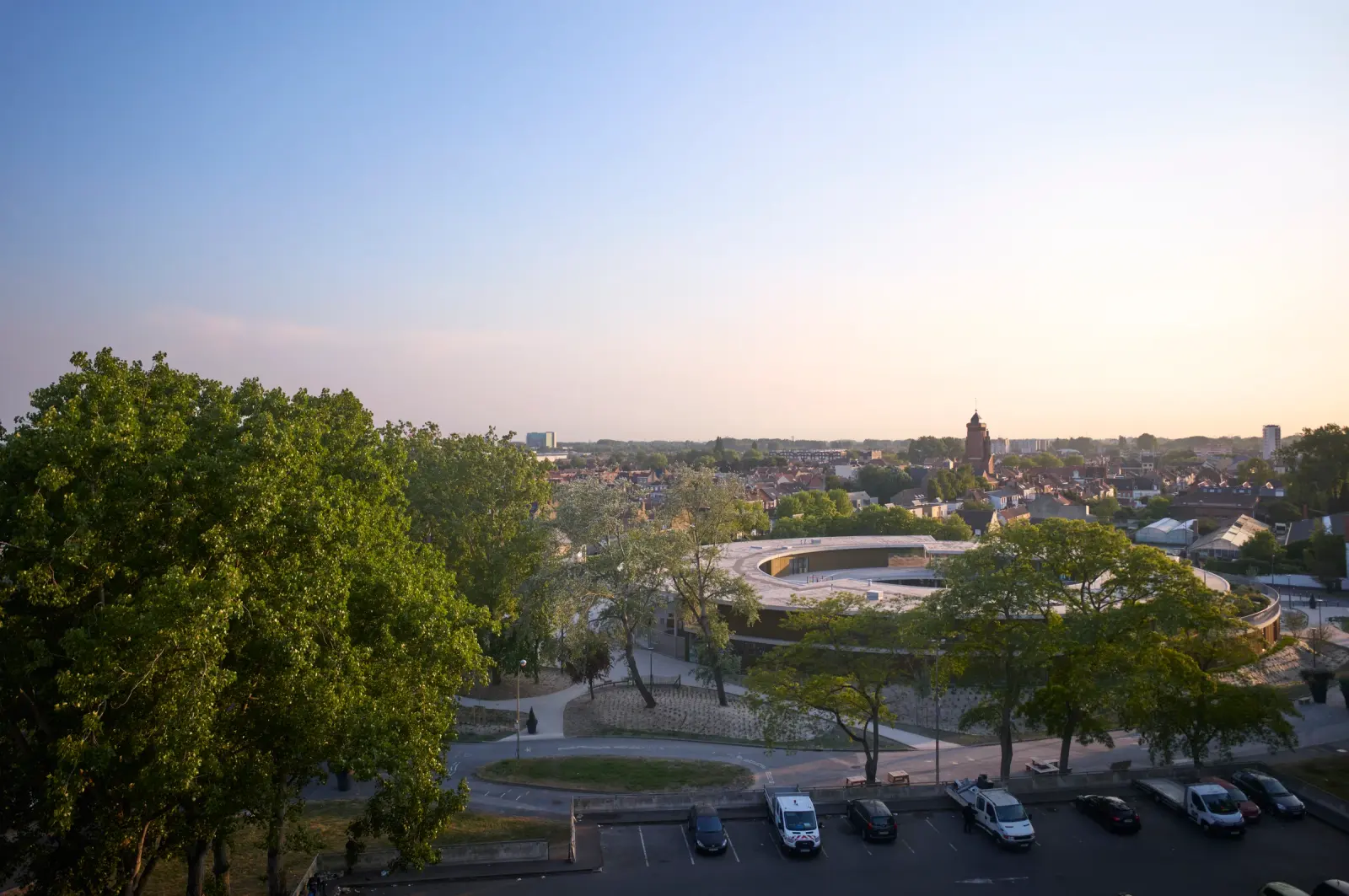 Banc Vert School and Community Centre in Dunkirk with landscaped courtyard and timber façades, TANK Architectes