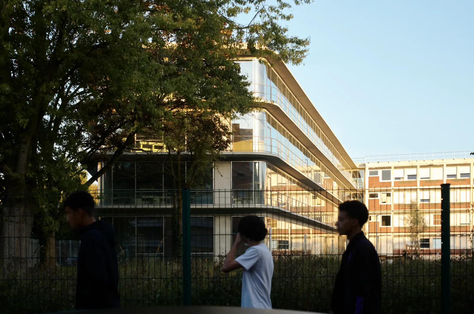 Extension of Lycée Valentine Labbé by Tank Architectes in La Madeleine, showing the new science hall facade, Photography Julien Lanoo