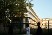 Extension of Lycée Valentine Labbé by Tank Architectes in La Madeleine, showing the new science hall facade, Photography Julien Lanoo