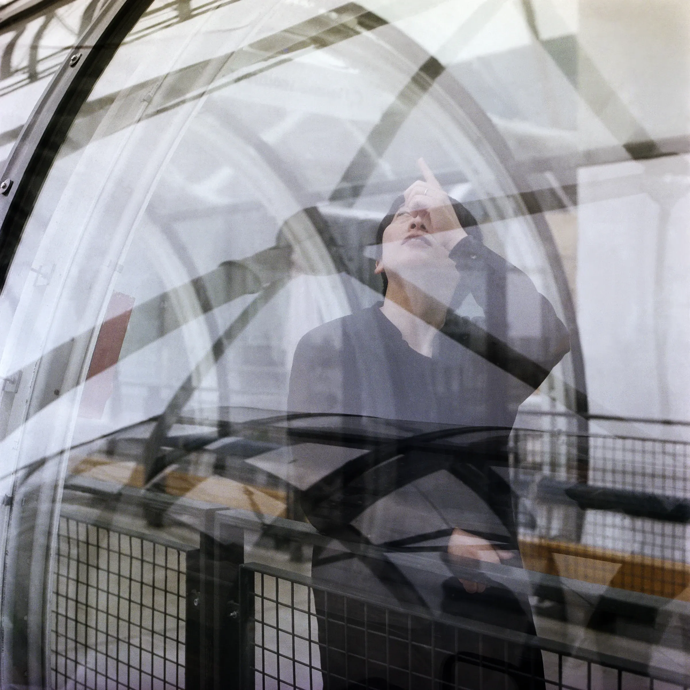 Hiroko Kusunoki portrait in Paris, France, Photography Julien Lanoo