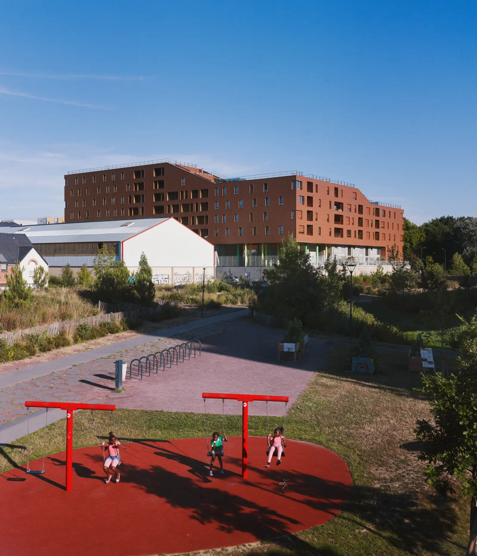 Le Millénium housing in Rennes with a planted courtyard and loggias, Photography Julien Lanoo