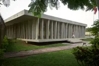 Swiss Embassy in Abidjan with a calm façade and covered circulation, LOCALARCHITECTURE.
